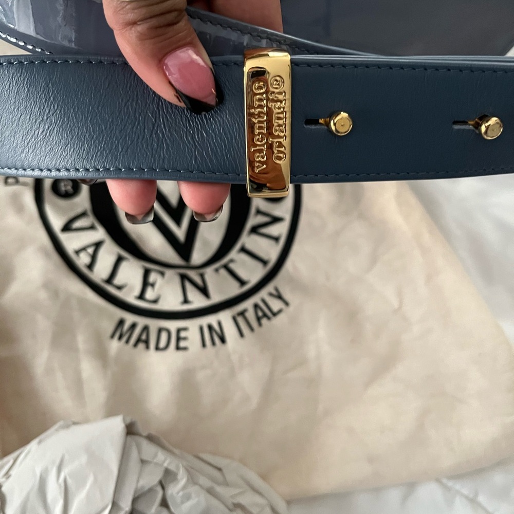 Valentino Blue Patent Leather Women's Bag new no tags - Picture 10 of 13